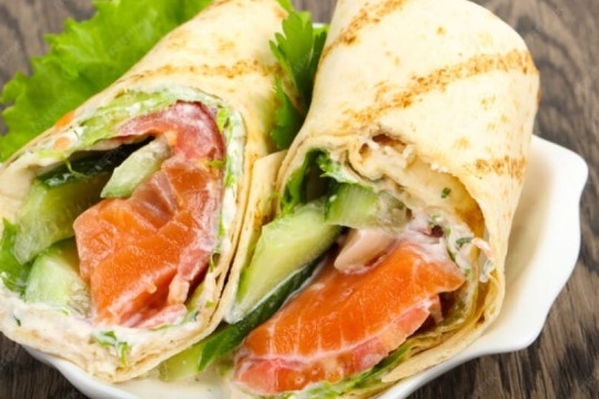 Роллы и сэндвичи